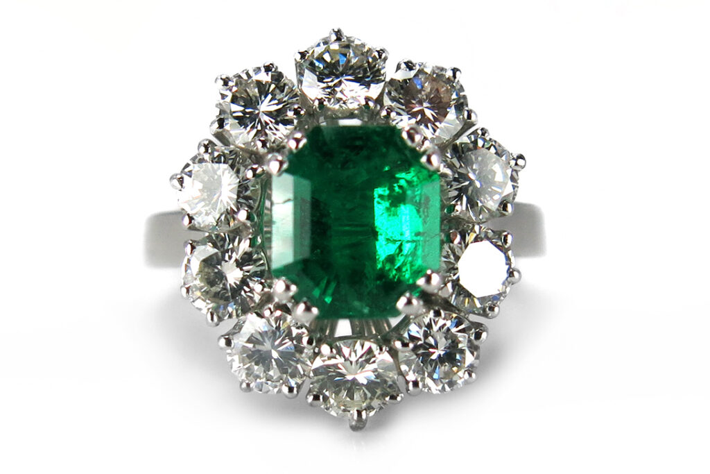 Ring Smaragd Brillanten ca. 1,7 ct. 750 Weißgold DeGEB Gutachten [BRORS 12282]