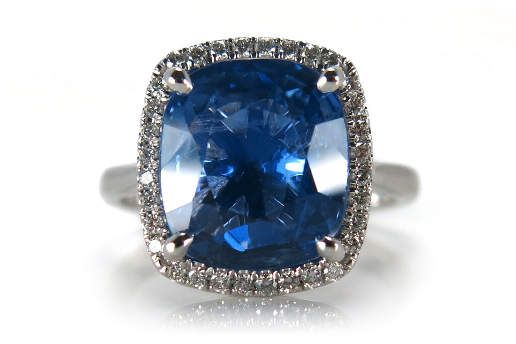 Ring Saphir unbehandelt! 6,27 ct Sri Lanka IGI Gutachten [BRORS 16836]