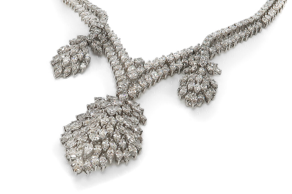 Collier 304 Diamanten insg ca 40 Karat IGI Gutachten [BRORS 17344]