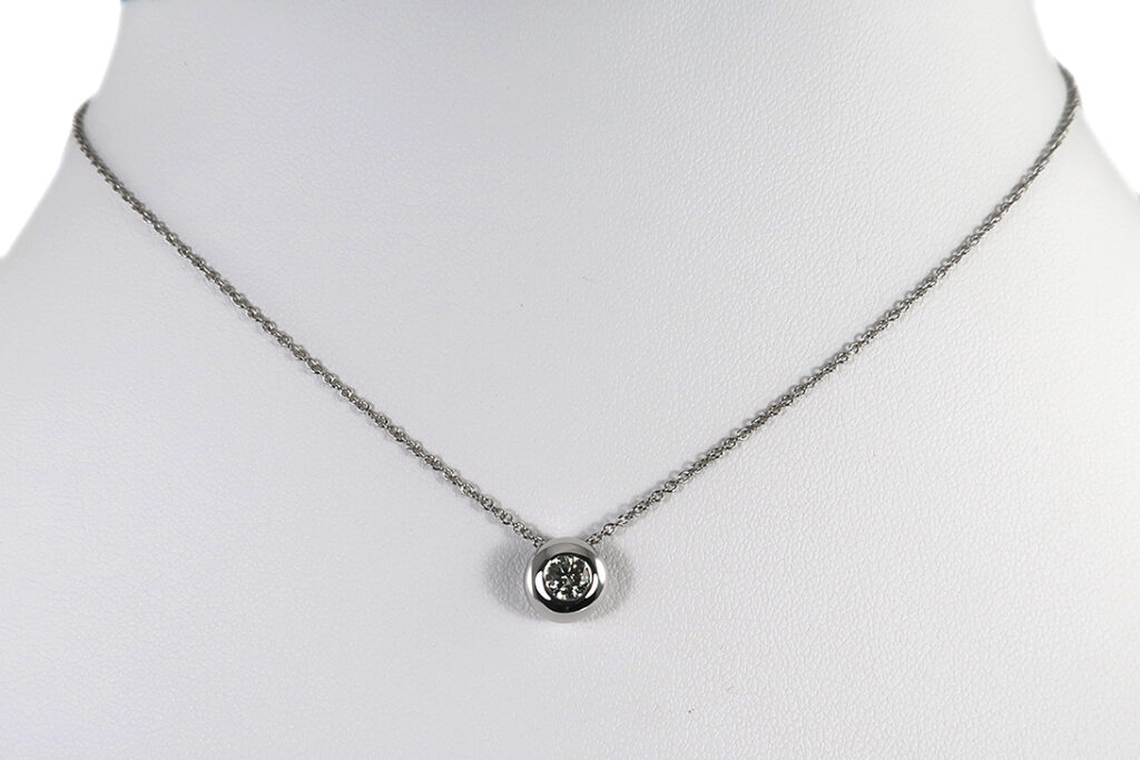 Solitär Anhänger Brillant 0,23ct M/vs1 750 Weißgold IGI Gutachten [BRORS 18783]