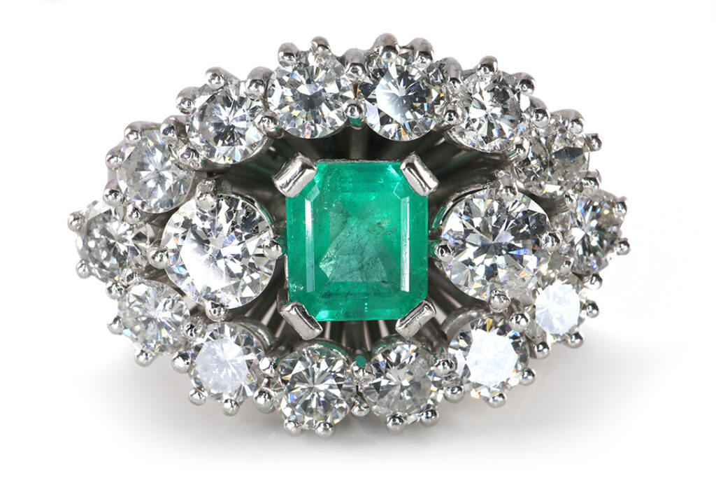 Ring Smaragd 0,75 ct 16 Brillanten 1,4 ct IGI Gutachten 750 Gold [BRORS 19024]