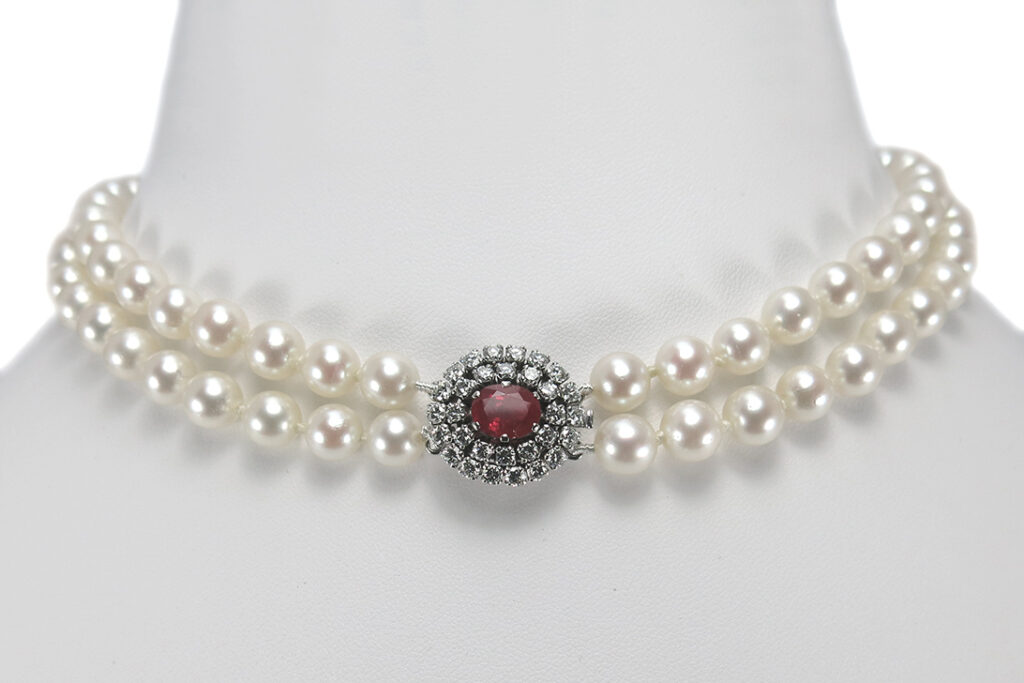 Collier Akoyaperlen Rubin Brillanten insg 1,47ct DeGEB Gutachten [BRORS 14695]