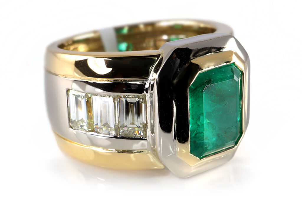 Ring mit Smaragd ca 2,2 ct Deep Bluish Green + IGI Gutachten [BRORS 19073]