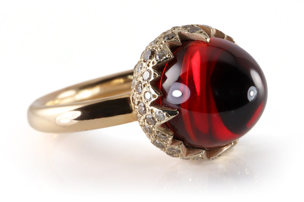 Pomellato Ring "Chimera" 1 Granat 59 Diamanten 750 Gelbgold Gr 54 [BRORS 19259]
