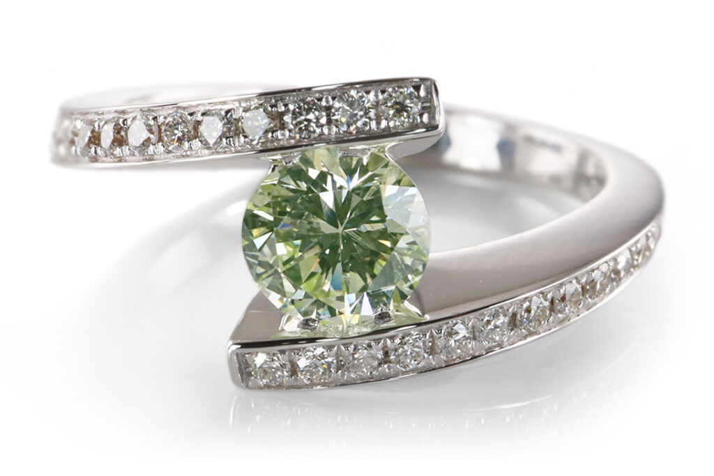 Ring 1 Brillant 0,63 ct + 26 Brillanten 0,25 ct Weißgold DPL Gr.54 [BRORS 20141]
