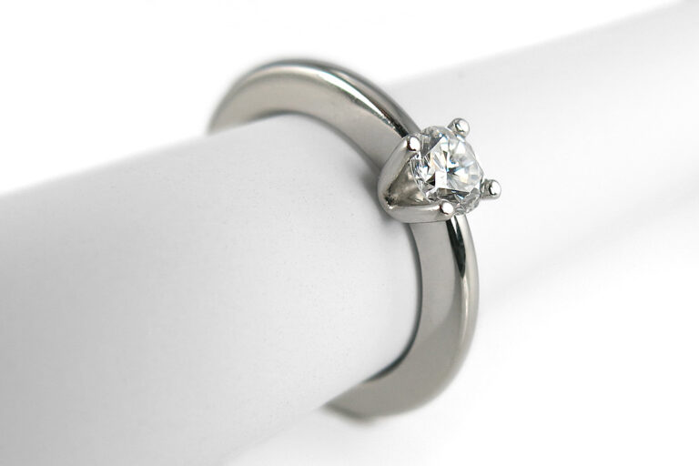 Damen Ring 1 Brillant 0,53 ct F/VS1 950 Platin DPL [BRORS 10399]