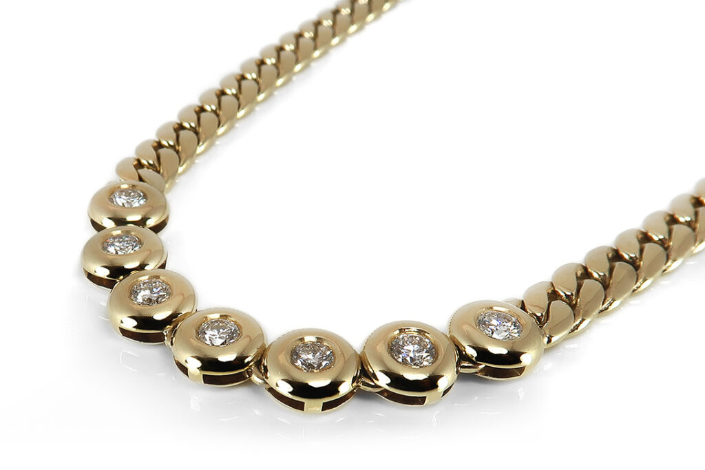 Quinn Collier Brillanten insg ca 0,91 ct G/vvs 750 Gelbgold [BRORS 17737]