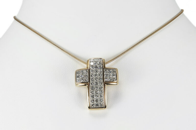 Kuck Kreuz Anhänger Kette Diamanten insg 3,26ct G/VVS 750 Gold [BRORS 18175]