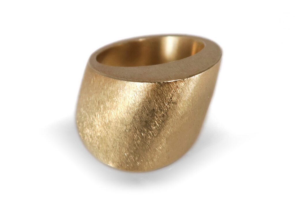 Claude Chavent Ring 750 Gelbgold Handarbeit [BRORS 18230]