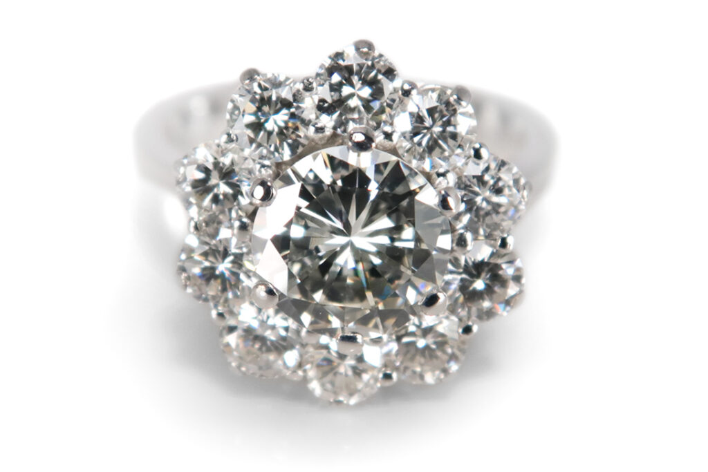 Ring Brillant 1,0 ct + Brillanten insg. 1,0 ct DPL Gutachten [BRORS 18237]