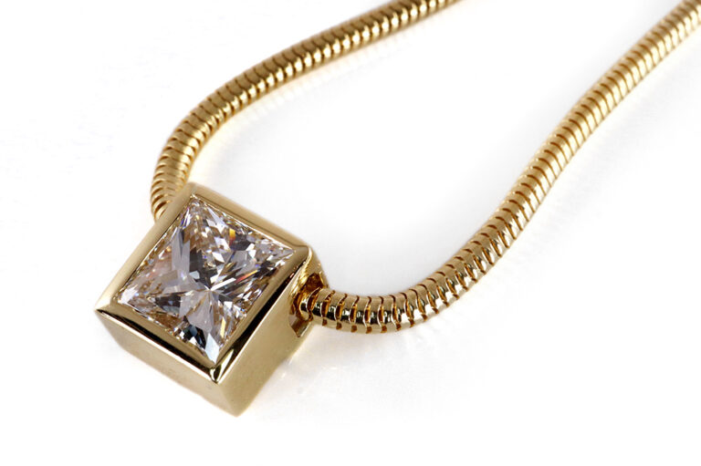 Solitär Anhänger Diamant Prinzess Cut 1,55 ct E-F/VVS 585 Gelbgold [BRORS 19545]