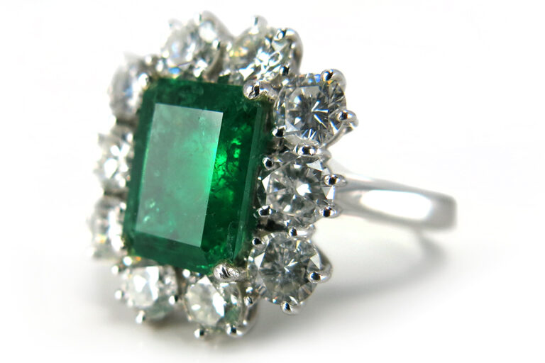 Damen Ring Smaragd 1,8 ct. + 10 Brillanten 1,6 ct. 750 Weißgold [BRORS 11714]