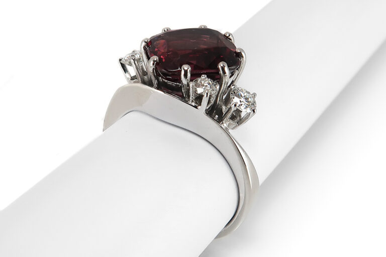 Ring Rhodolit Brillanten 750 Weißgold IGI Gutachten [BRORS 17796]