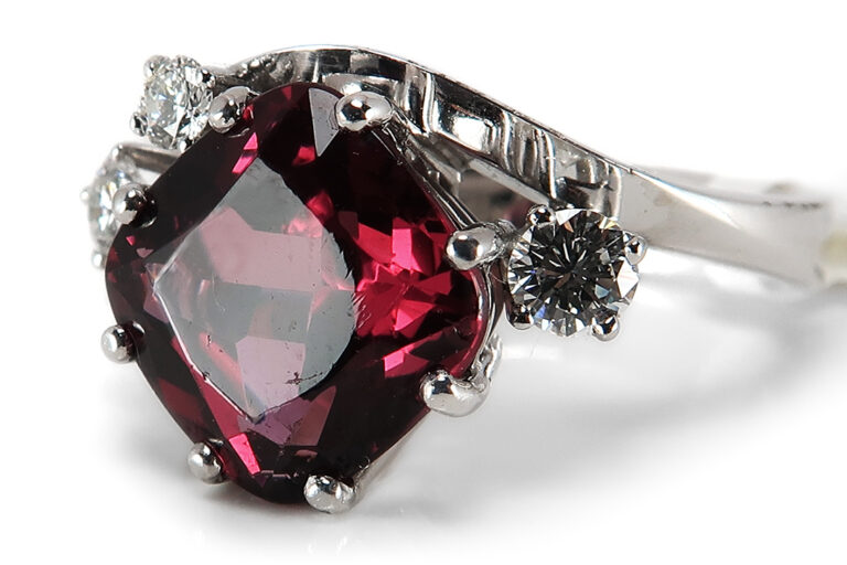 Ring Rhodolit Brillanten 750 Weißgold IGI Gutachten [BRORS 17796]