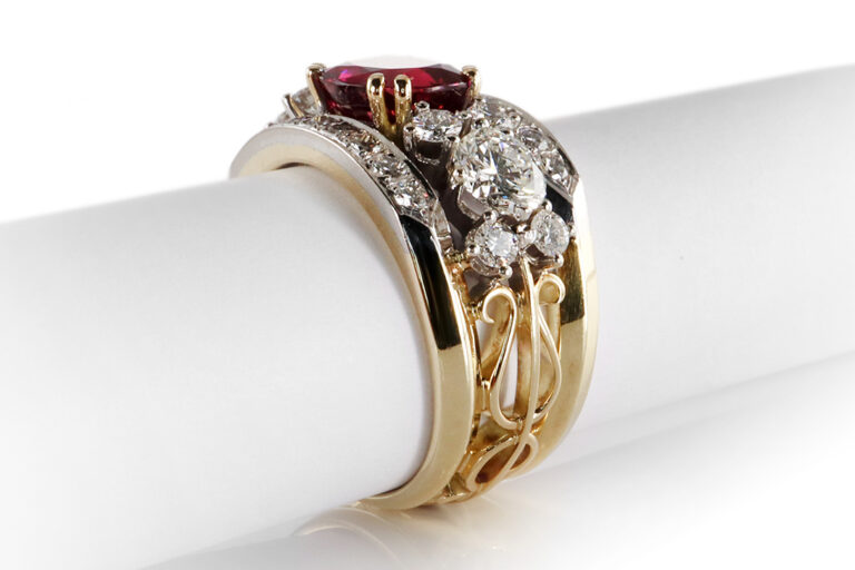 Ring pinker Saphir 2,0 ct 28 Brillanten 1,6 ct 585 Gold IGI Gr 53 [BRORS 20015]
