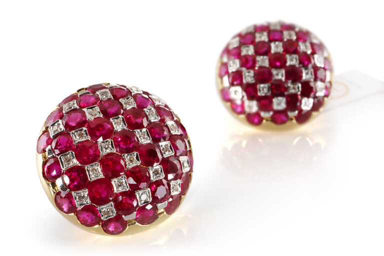 Ohrstecker 74 Burma Rubine 13,4 ct + 48 Brillanten IGI Gutachten [BRORS 20037]