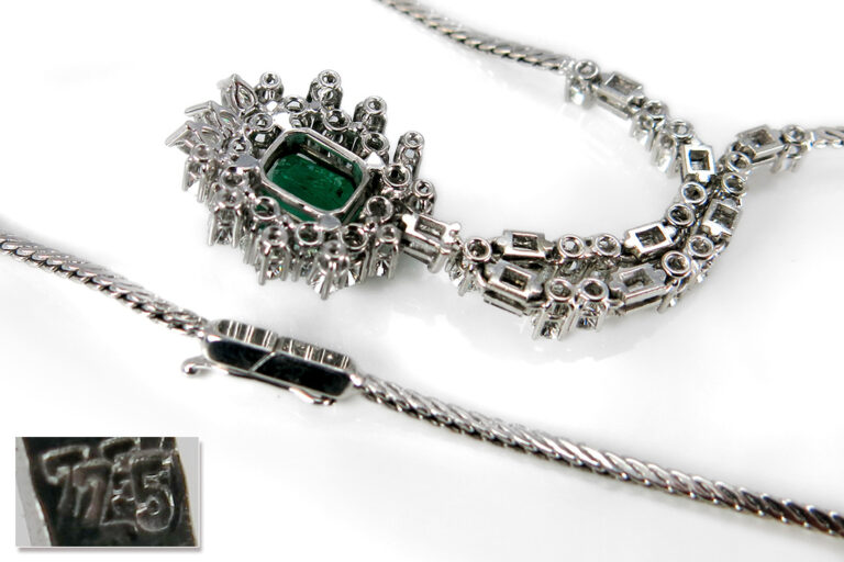 Collier Smaragd Kolumbien 3,1 ct 48 Diamanten 4,9 ct Weißgold IGI [BRORS 10831]