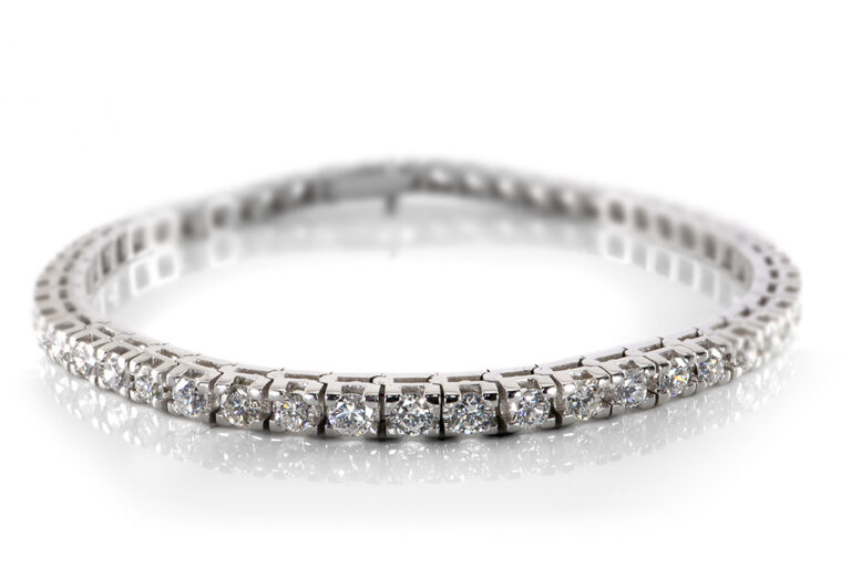Tennisarmband 51 Brillanten 3,6 ct Top Wesselton VS 750 Weißgold [BRORS 19171]