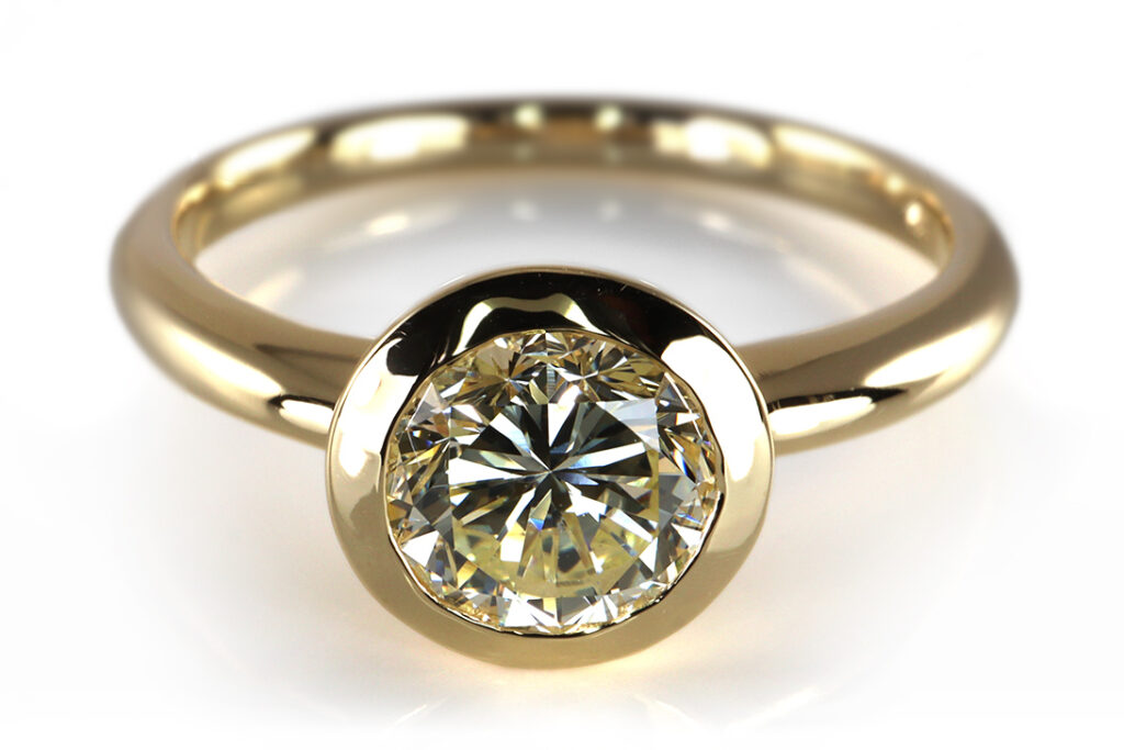 Ring 1 Brillant 1,11 ct P-R/VS2 750 Gelbgold [BRORS 19235]