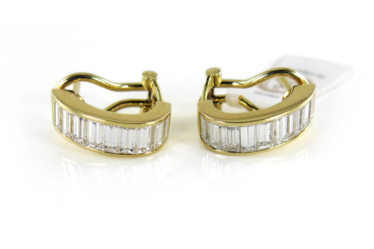 Hofjuwelier Ohrstecker 18 Diamanten Baquettschliff 2 ct E-F/VS [BRORS 19361]