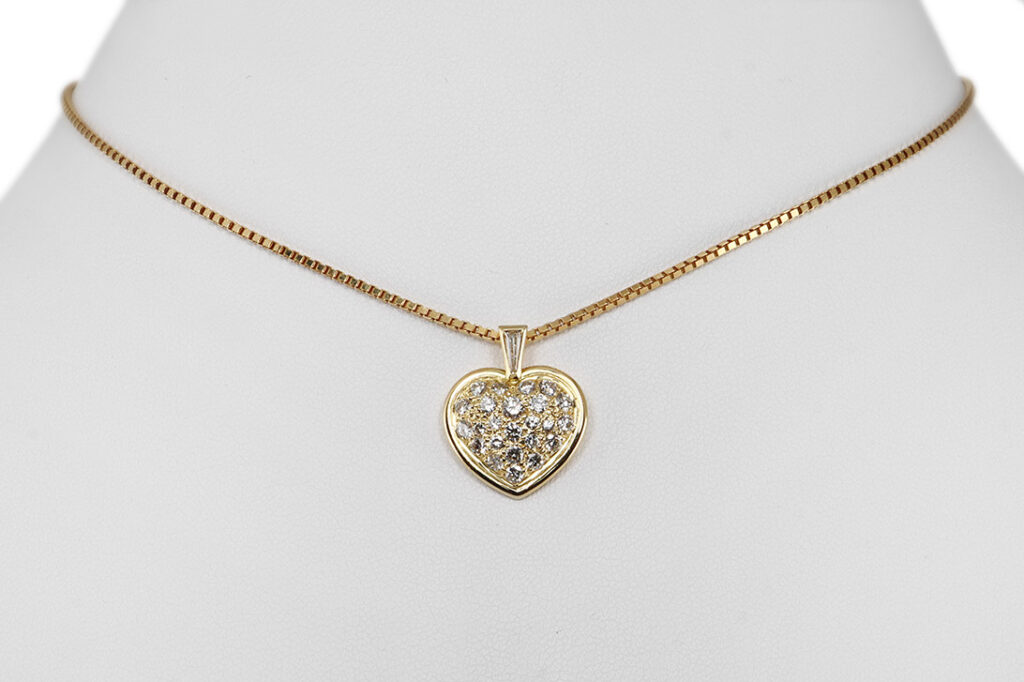 Herz Anhänger Kette *Freisfeld* 24 Brillanten 0,55 ct TW/VVS 750 [BRORS 20276]