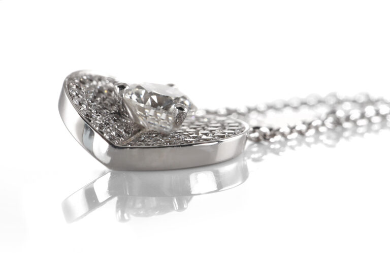Brillant Collier Bucherer "B Dimension" 69 Brillanten 750 Gold [BRORS 20290]