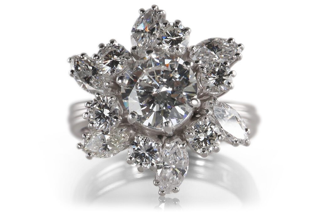 Ring 1 Brillant 1,04 ct G/VS2 +12 Diamanten 1,26 ct IGI Gutachten [BRORS 20307]