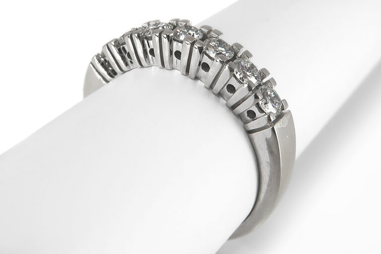 Christ Ring Brillanten insg 0,50 ct. H/P1 585 Weißgold [BRORS 17663]