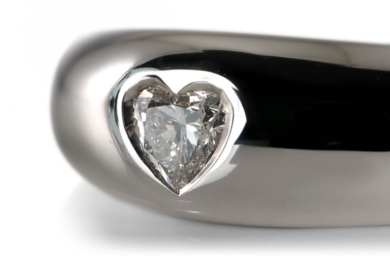 Cartier Ring Herz Diamant ca. 0,5 ct TW/VVS 750 Weißgold Gr 54 [BRORS 19989]
