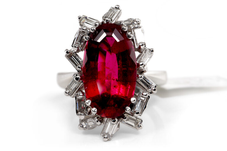Ring Rubellith 5 ct + 14 Diamanten 0,7 ct E-F/VS-VVS 750 Gold IGI [BRORS 20312]