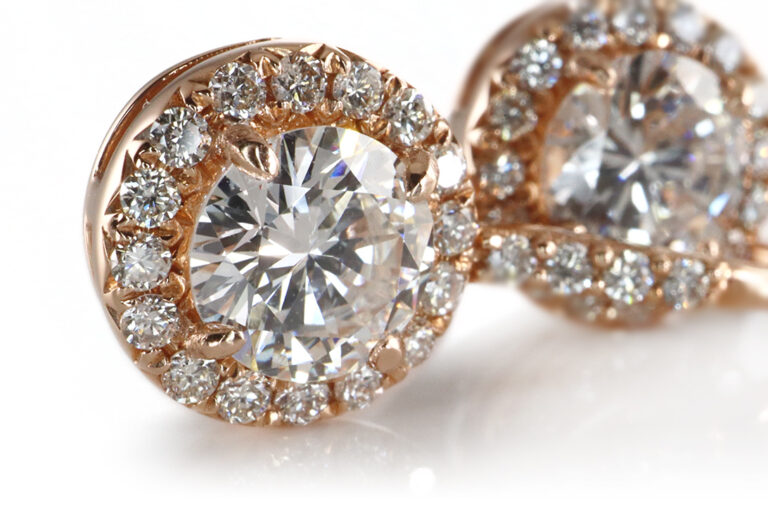 Ohrringe 2 Brillanten 0,90 ct + 40 Brillanten 0,25 ct 750 Gold IGI [BRORS 20350]