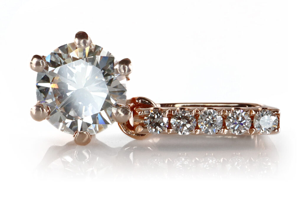 Zierlicher Anhänger 1 Brillant 0,29 ct H/VVS2 585 Rosegold IGI [BRORS 20389]