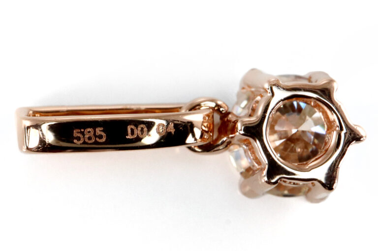 Zierlicher Anhänger 1 Brillant 0,29 ct H/VVS2 585 Rosegold IGI [BRORS 20389]