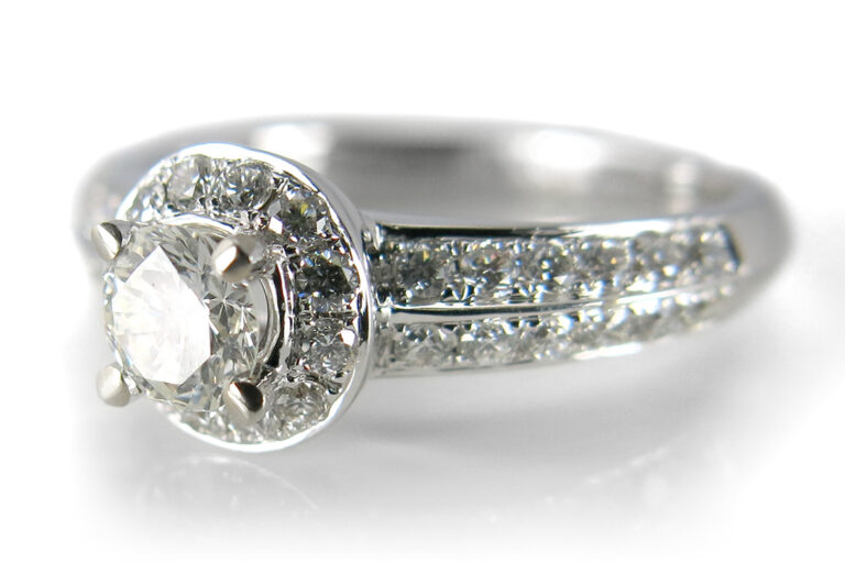 Brillantring 1 Brillant 0,34 ct I/VS + 36 Brillanten 0,47 ct [BRORS 10454]