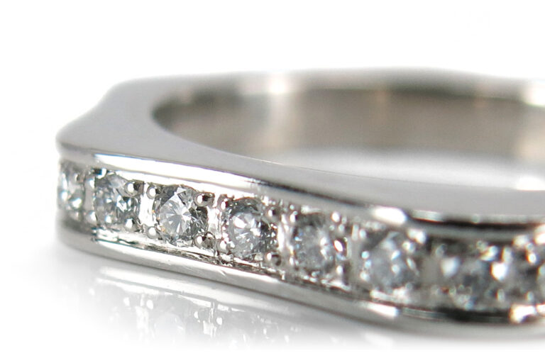 Ring Mont Blanc Brillanten G/VVS 750 Weißgold [BRORS 12849]