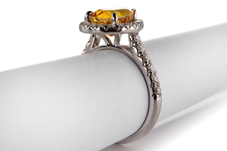 Ring Saphir orange Tropfen 3,28 ct 32 Brillanten 750 Gold DSEF [BRORS 20407]