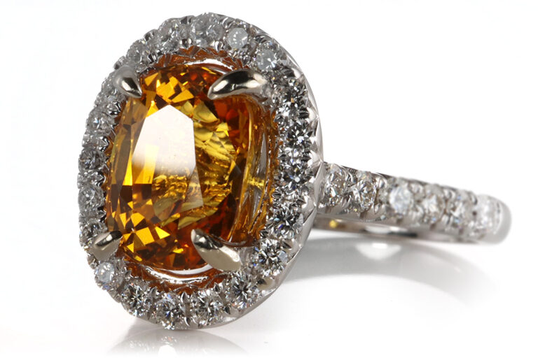 Ring orange gelber Saphir 3,59 Karat 32 Brillanten 750 Gold DSEF [BRORS 20408]