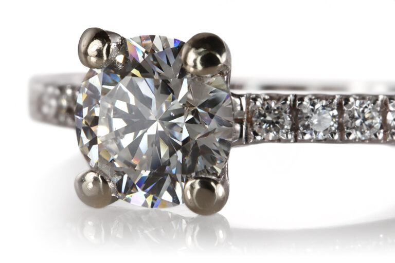 Ring 1 Brillant 0,57 ct G/P1 750 Weißgold DPL Gutachten Gr 53 [BRORS 20411]