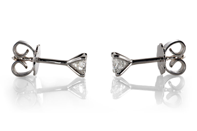 Solitär Ohrstecker 2 Brillanten 0,56 ct F/VS2 750 Gold DPL [BRORS 20412]