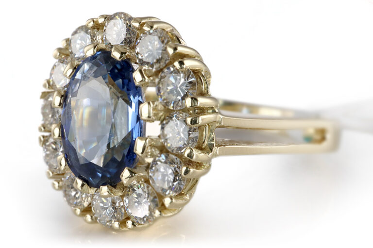 Ring Saphir 3,0 ct + 12 Brillanten 1,2 ct 585 Gelbgold IGI Gr 55 [BRORS 20422]