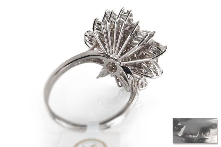 Ring 32 Diamanten 3,55 ct D-E-F/VVS-VS 750 Gold IGI Gutachten [BRORS 20424]
