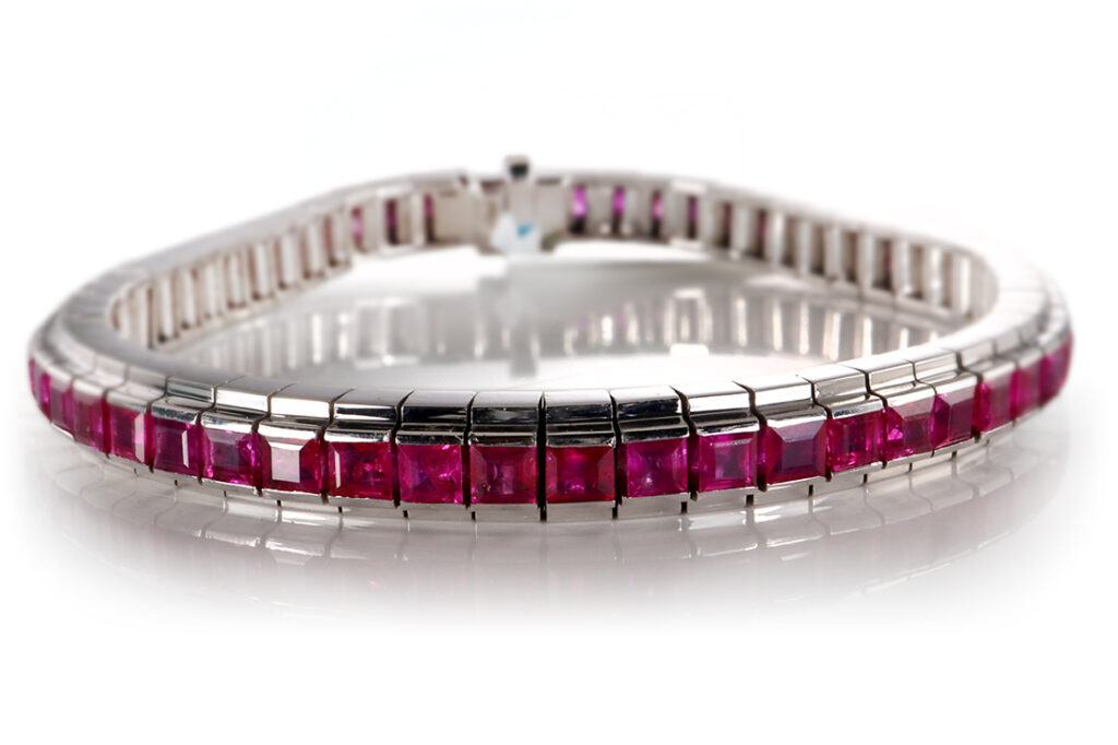 Armband Burma Rubine unbehandelt 12,0 ct ! 750 Weißgold IGI [BRORS 20429]