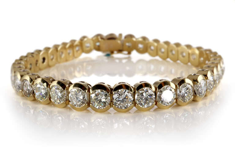 Tennisarmband 38 Brillanten insg ca 9,0 ct 750 Gelbgold IGI [BRORS 17781]