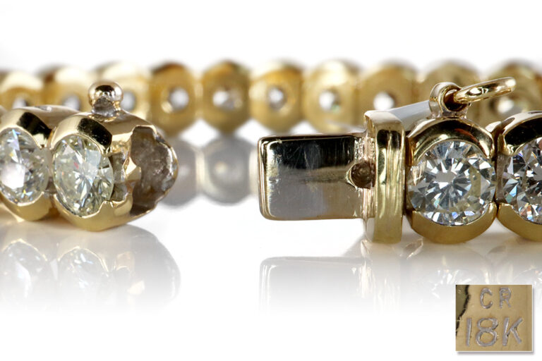 Tennisarmband 38 Brillanten insg ca 9,0 ct 750 Gelbgold IGI [BRORS 17781]