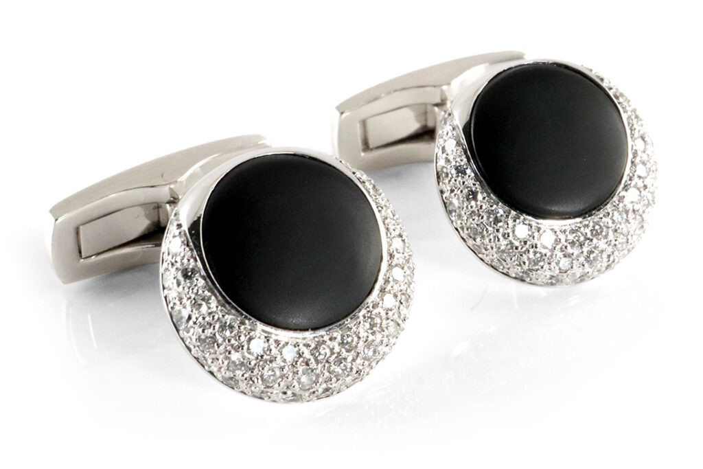 Piaget Manschettenknöpfe Onyx 80 Brillanten ca 1,6 ct 750 Weißgold [BRORS 19474]