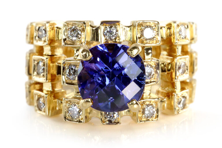 Ring Tansanit 2,5 ct + 20 Brillanten 0,40 ct G-H/VVS 750 Gelbgold [BRORS 19479]