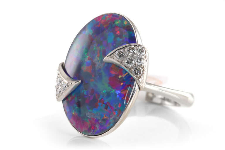 Ring schwarze Opal Triplette schönes Farbspiel 12 Brillanten Gr 60 [BRORS 19700]