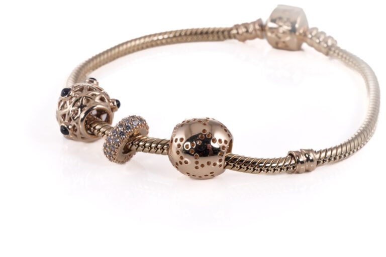 Pandora Moments Armband 3 Charm 585 Gelbgold [BRORS 20448]