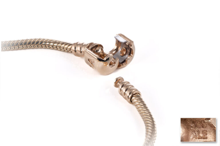 Pandora Moments Armband 3 Charm 585 Gelbgold [BRORS 20448]