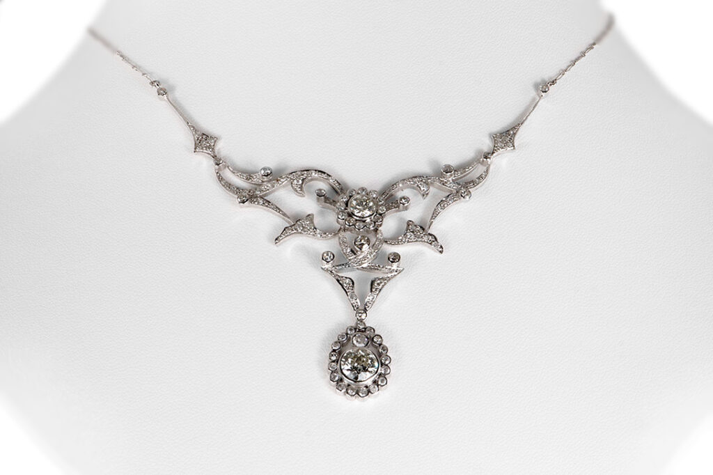 Collier mit 103 Diamanten ca. 2,70 ct. 950 Platin + Gold IGI [BRORS 20449]